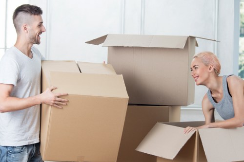 Furniture delivery and moving support in Queens Park